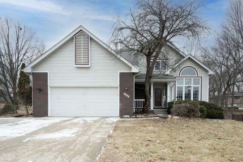 Featured picture for the property 733815
