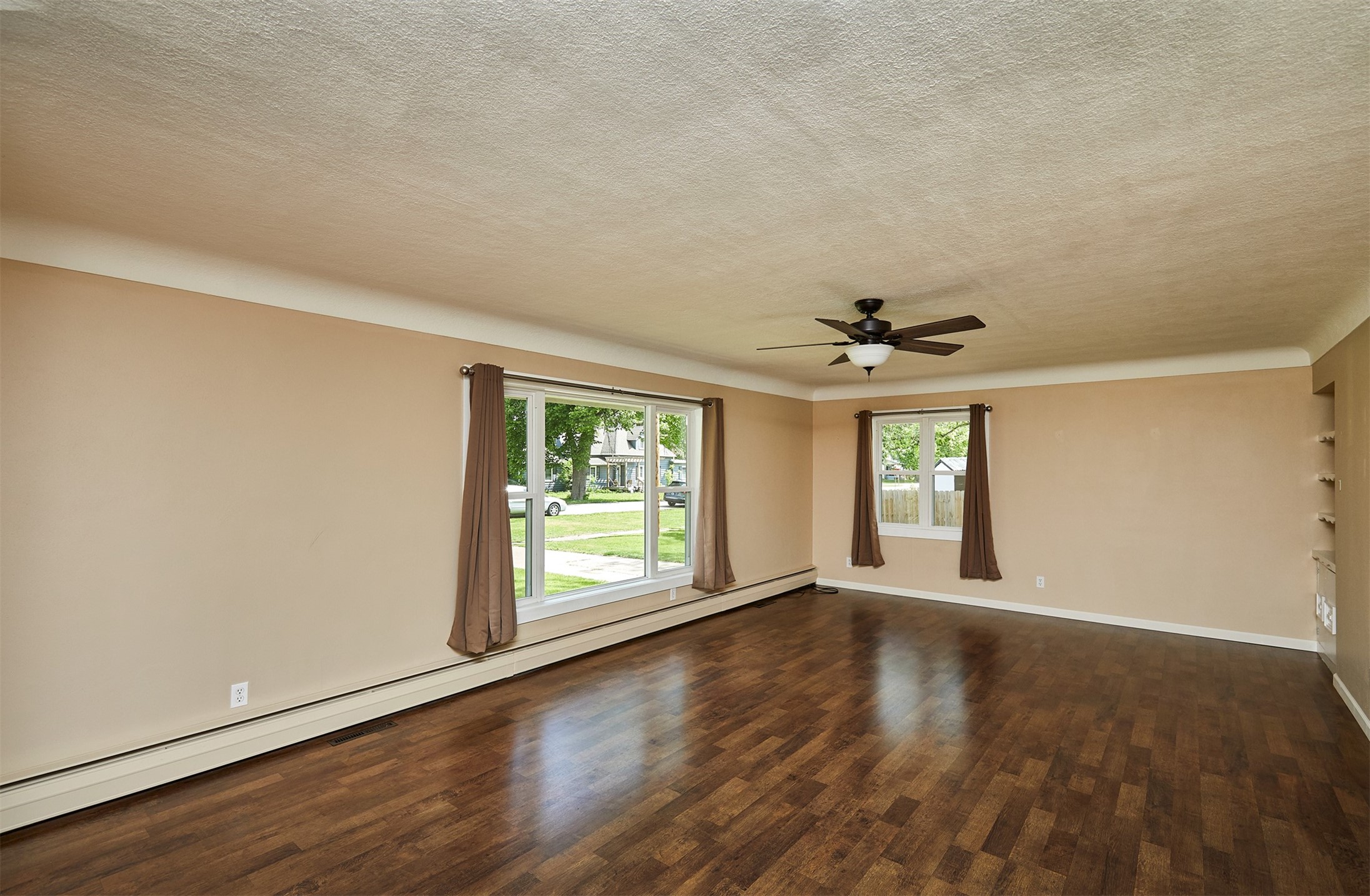 1704 Ash Street, Dallas Center, Iowa image 6