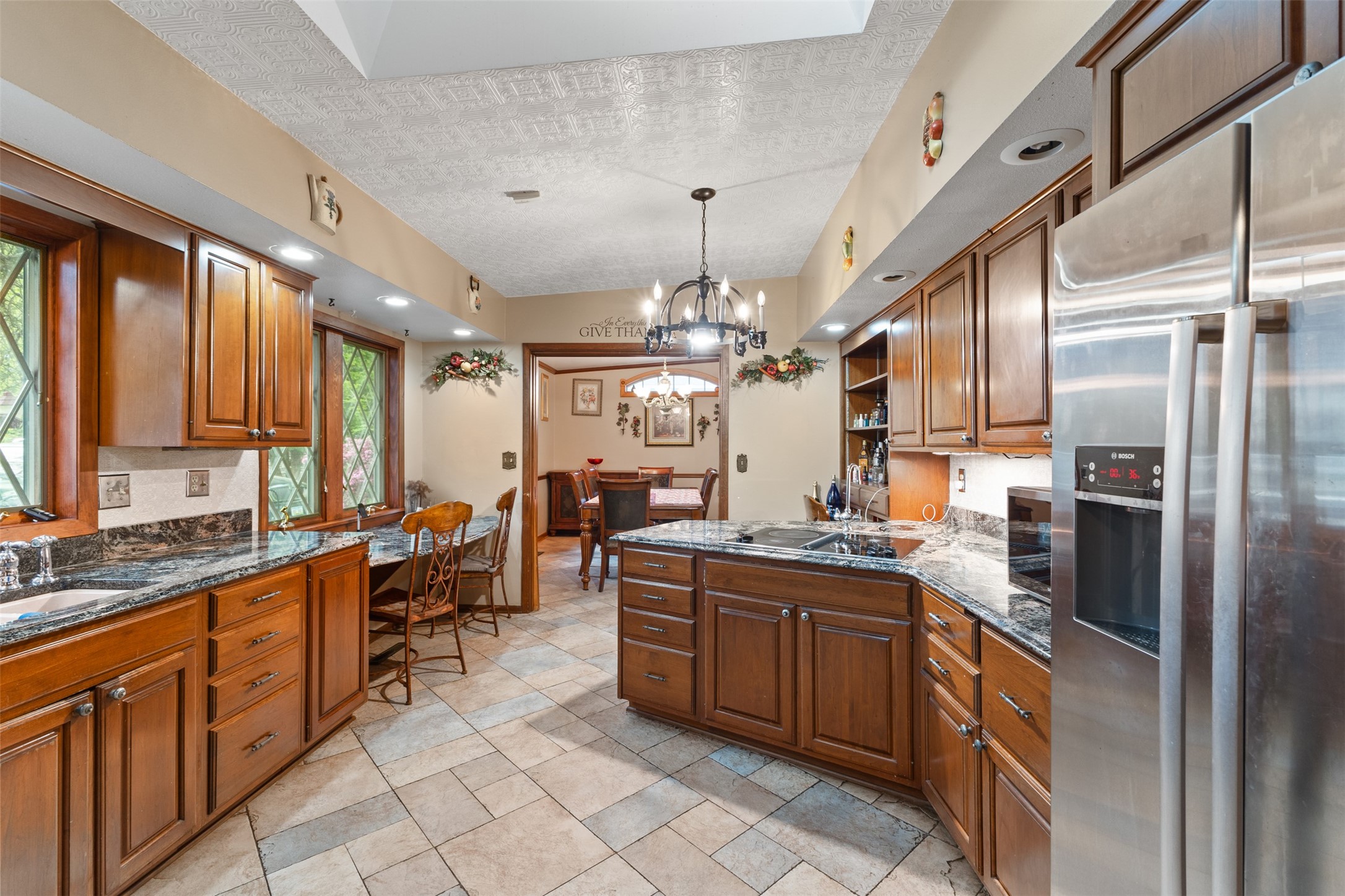 1608 W Lincoln Way, Marshalltown, Iowa image 5