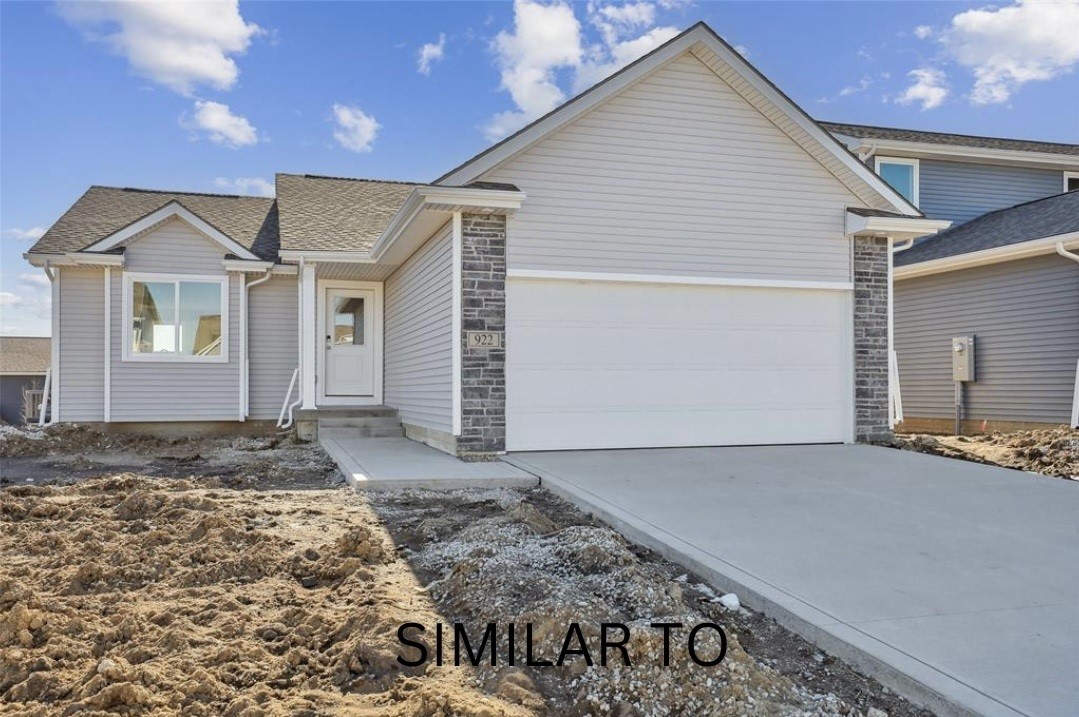 928 Spruce Avenue, Norwalk, Iowa image 2