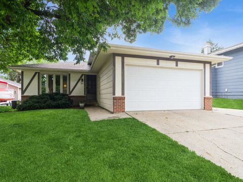 Homes For Sale - 401 NW Valley View Drive<br/> Grimes, IA 50111