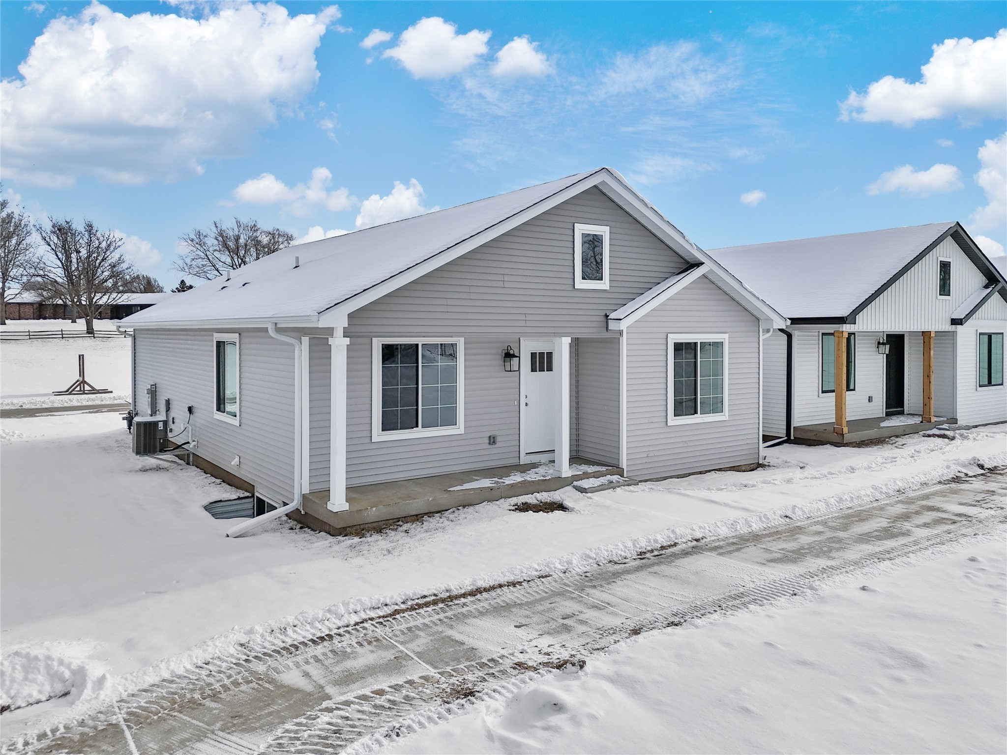 1003 Willow Drive, Manning, Iowa image 1