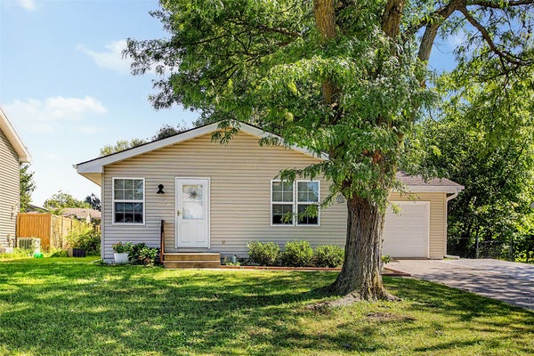 225 10TH ST SE, BONDURANT, IA 50035 - Image 69db3d2a91b5392087c85eebfc5cd10a/1276564706