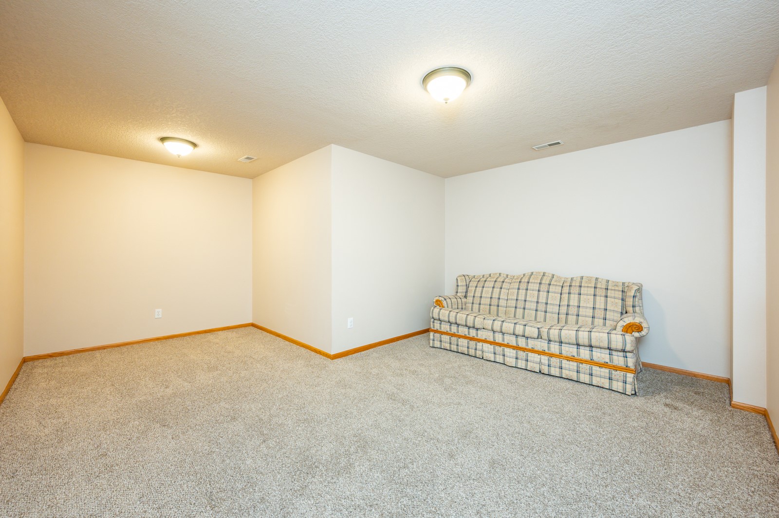1201 NW Norton Street, Grimes, Iowa image 25