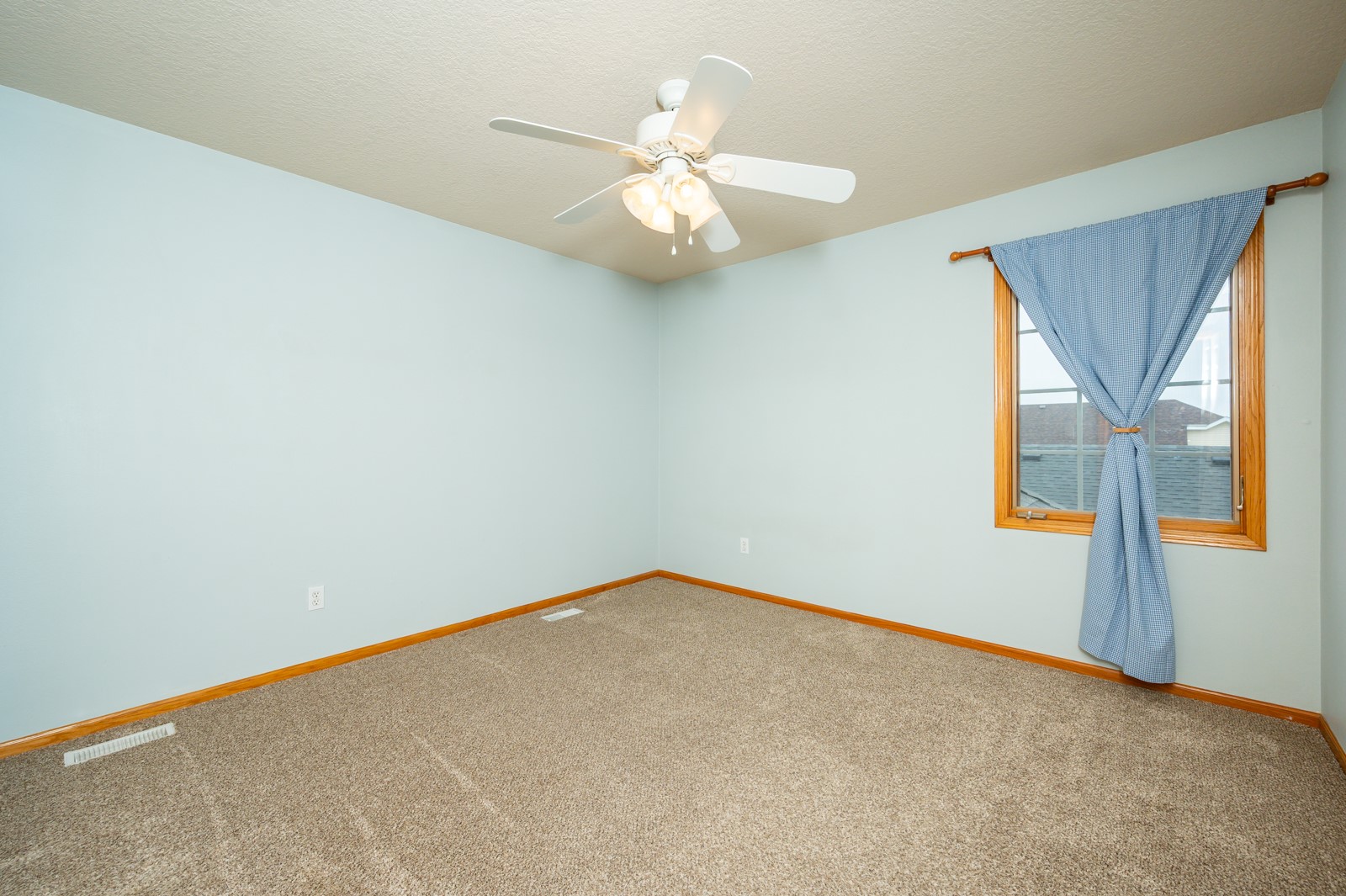 1201 NW Norton Street, Grimes, Iowa image 21