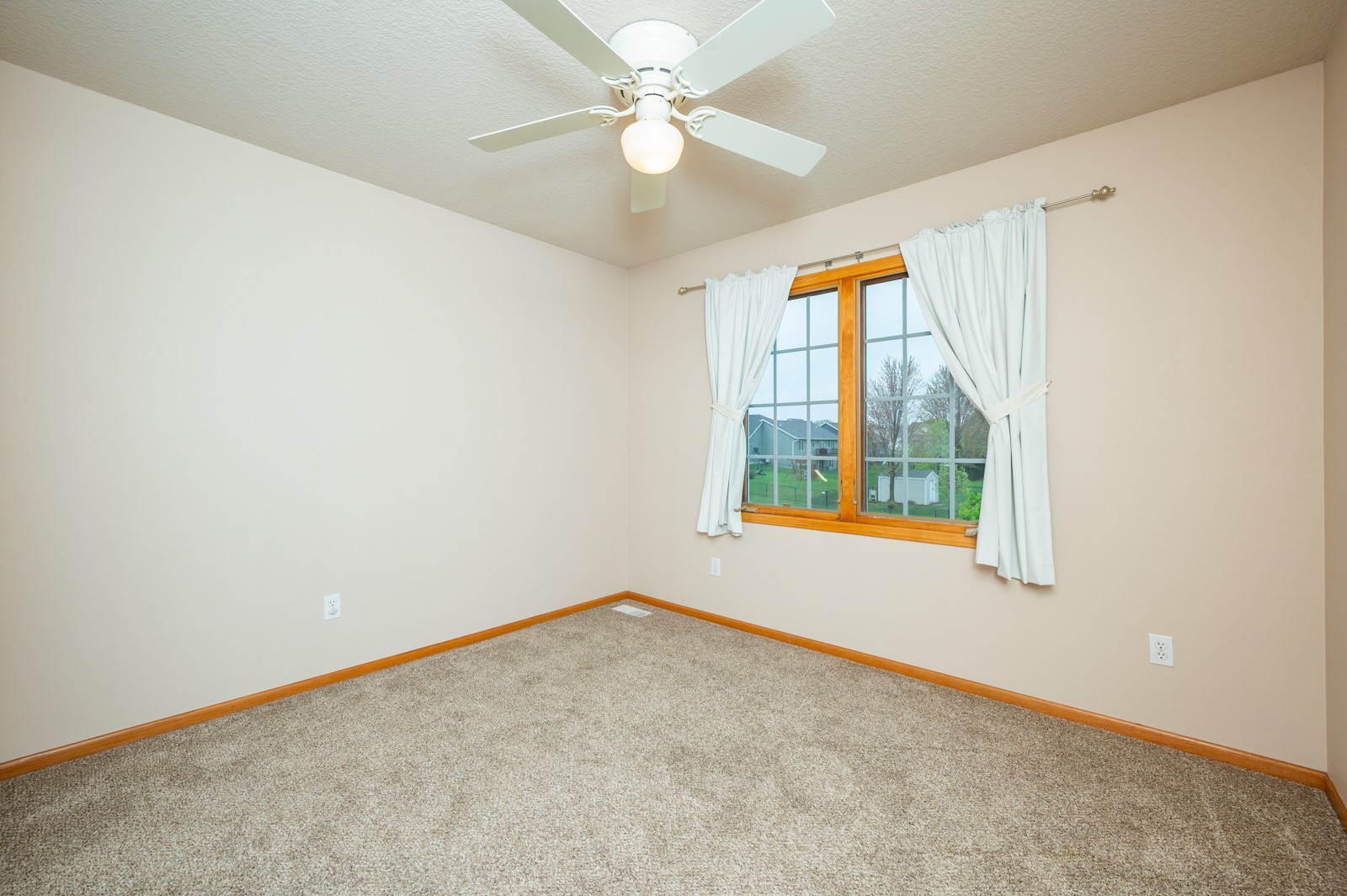 1201 NW Norton Street, Grimes, Iowa image 22