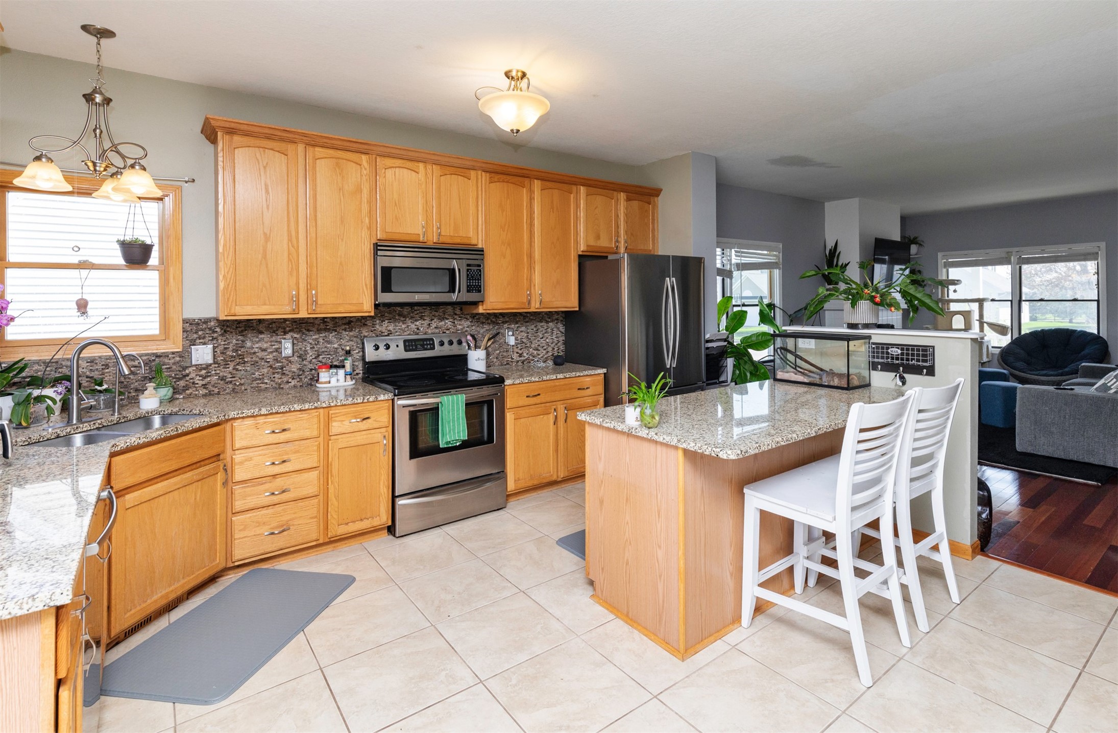 1988 NW 157th Street, Clive, Iowa image 11