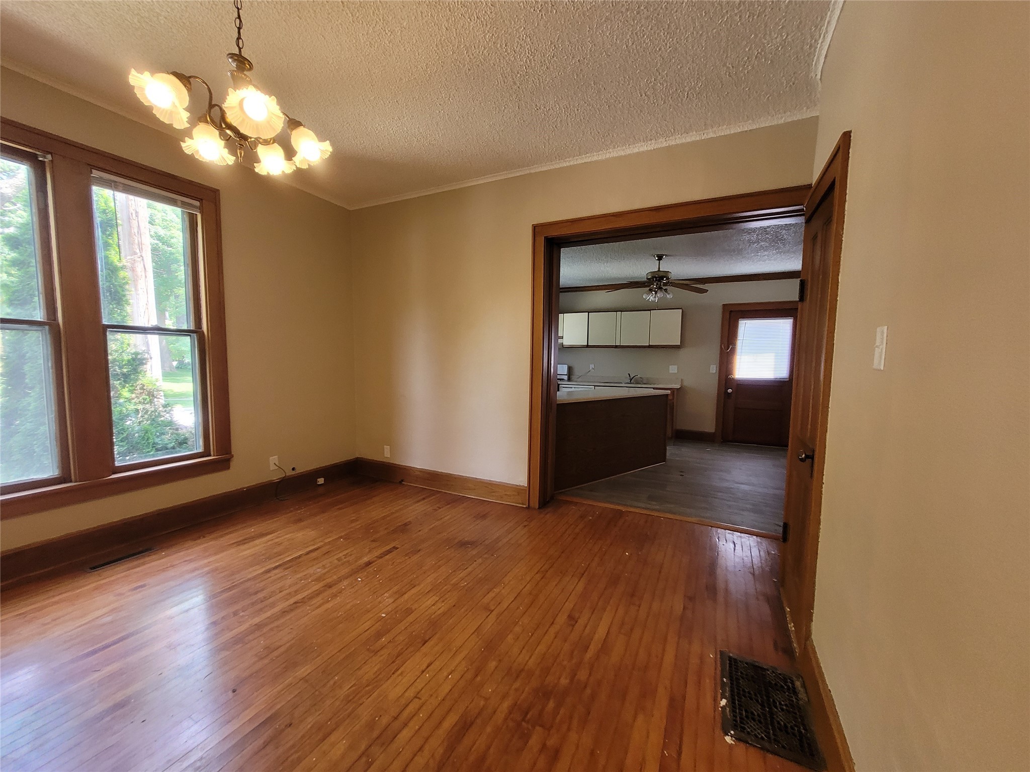 757 17th Street, Des Moines, Iowa image 19