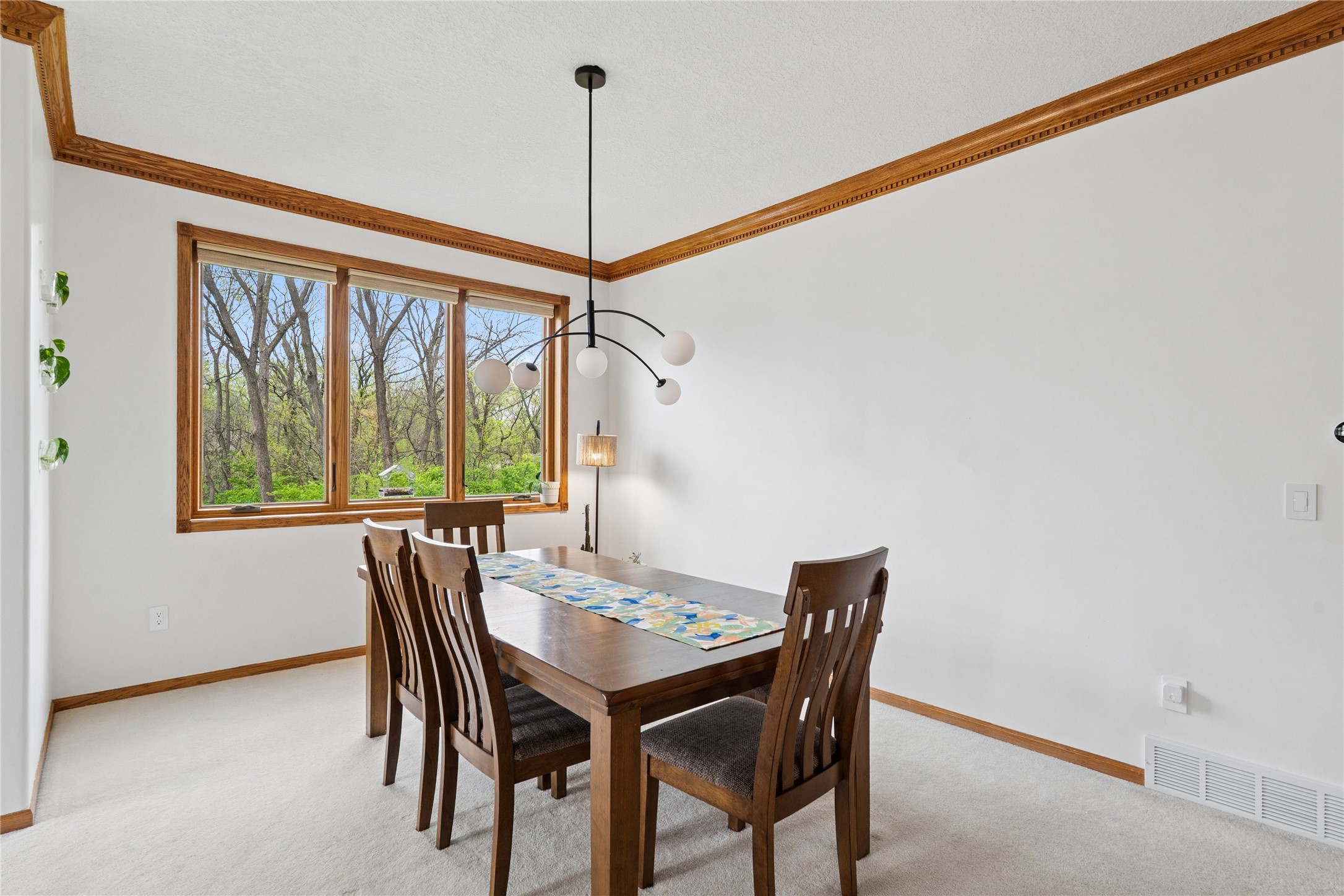 3011 Rhett Circle