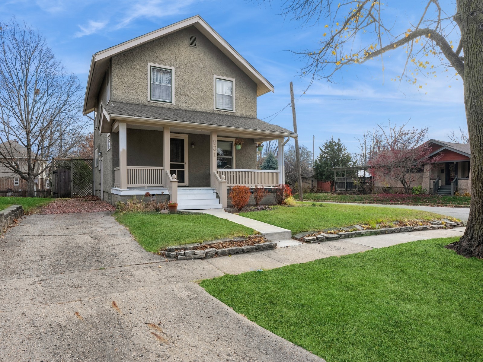 901 40th Street, Des Moines, Iowa image 1