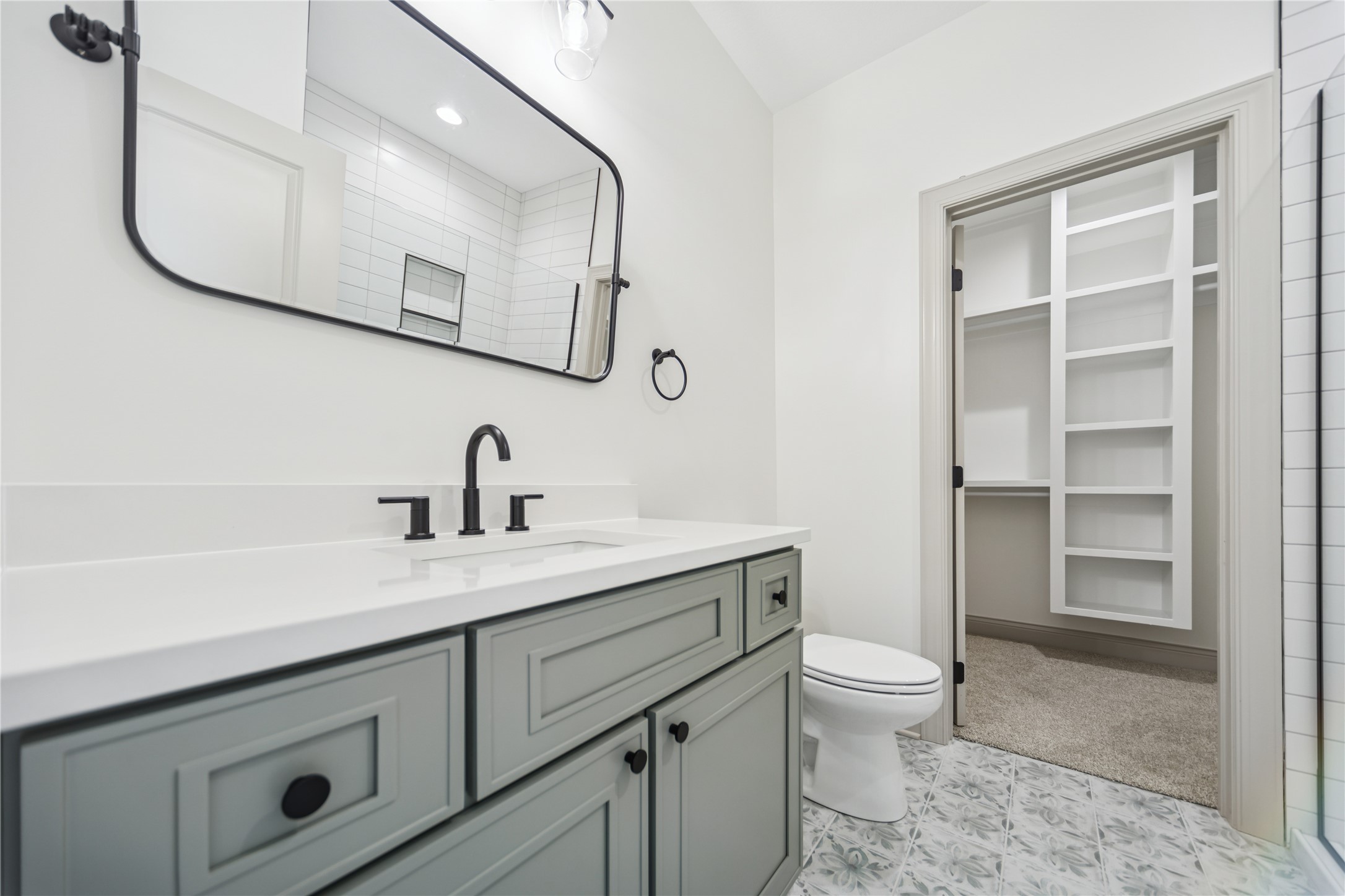 4232 Westgate Parkway, Clive, Iowa image 24