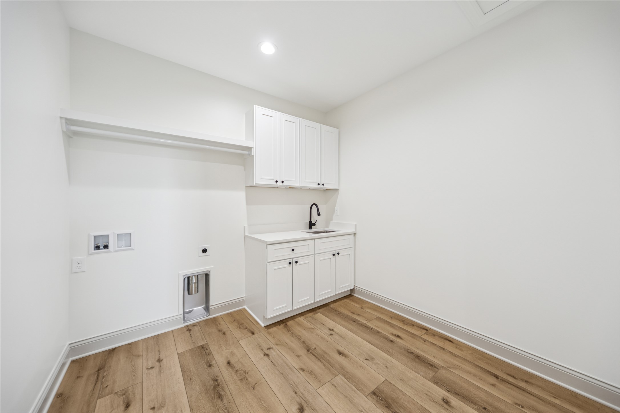 4232 Westgate Parkway, Clive, Iowa image 30