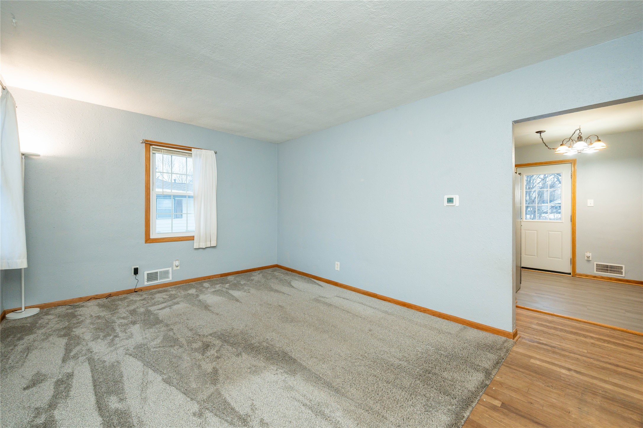 3103 E Shawnee Avenue