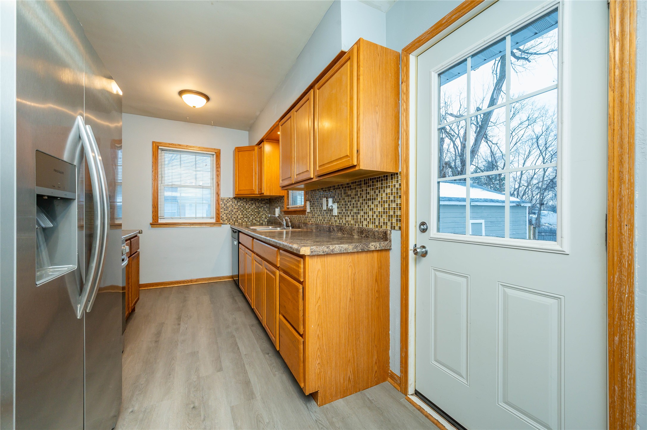 3103 E Shawnee Avenue