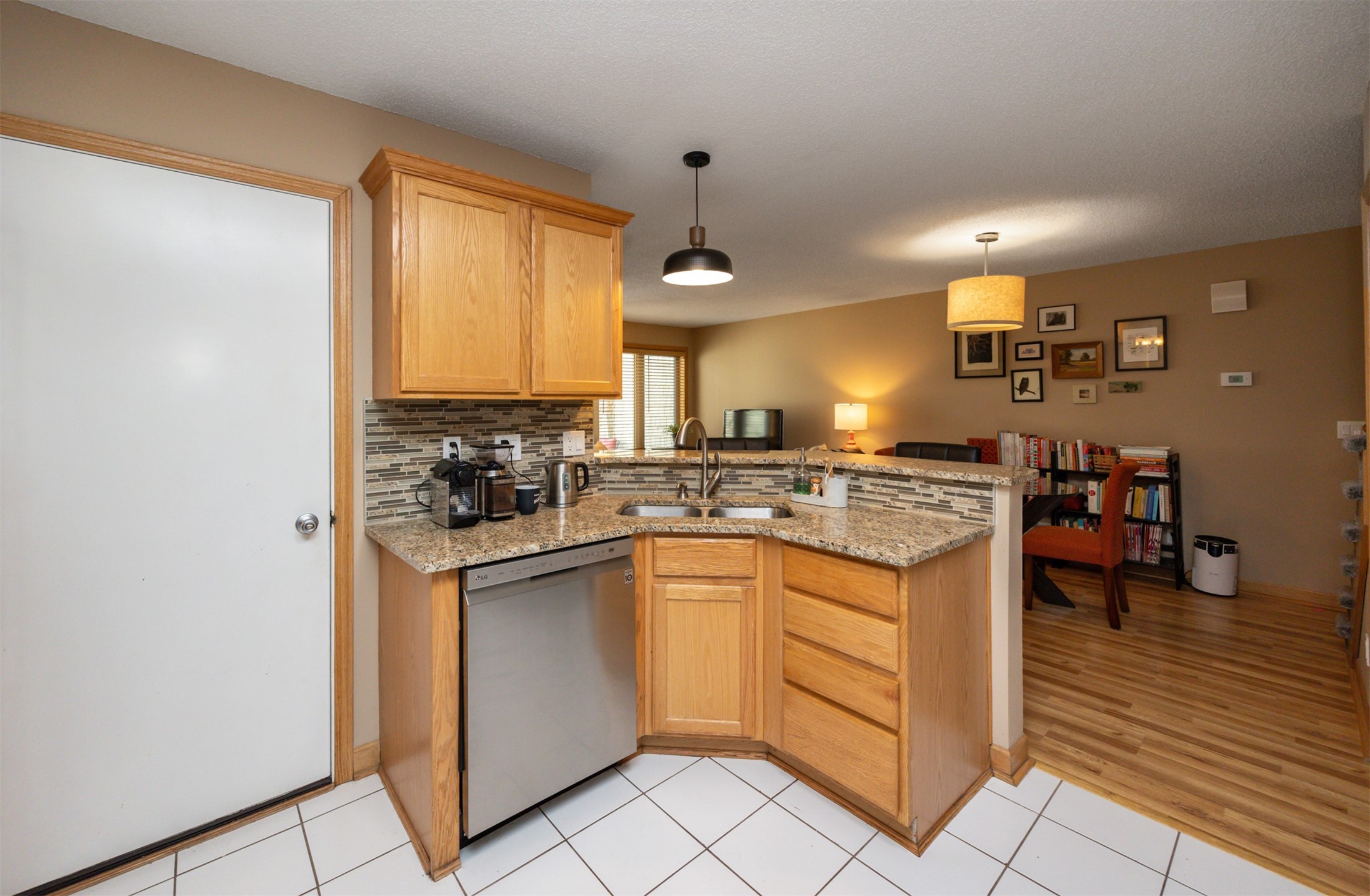 811 Burr Oaks Drive #307, West Des Moines, Iowa image 13