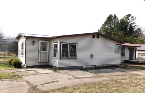 Homes For Sale - 702 W Locust Street<br/> Boone County, Ogden, IA 50212