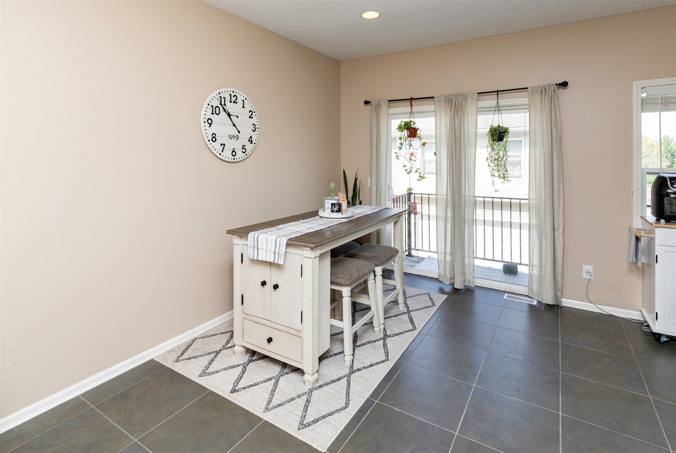 6957 Jack London Drive, Johnston, Iowa image 12