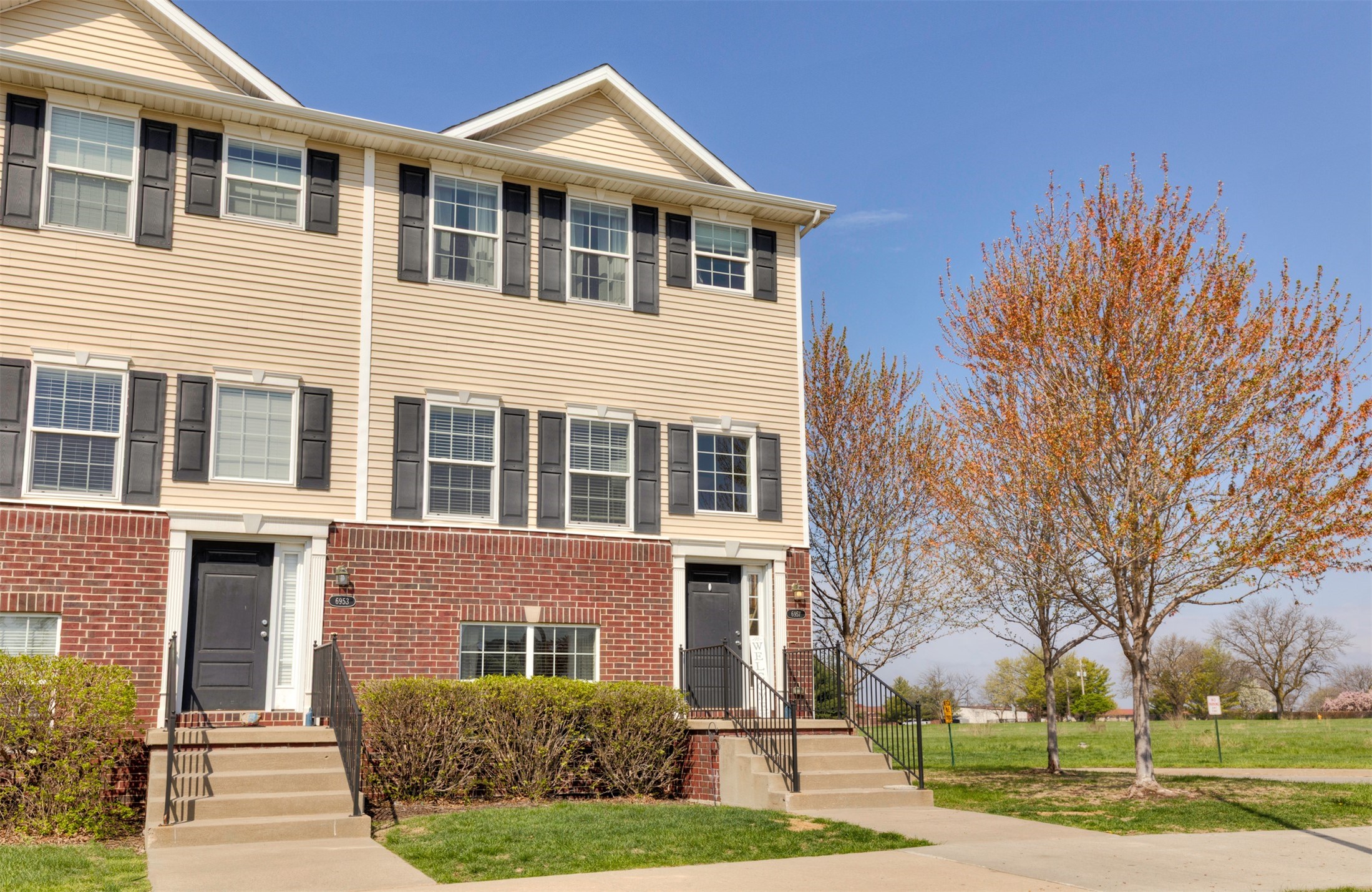 6957 Jack London Drive, Johnston, Iowa image 3