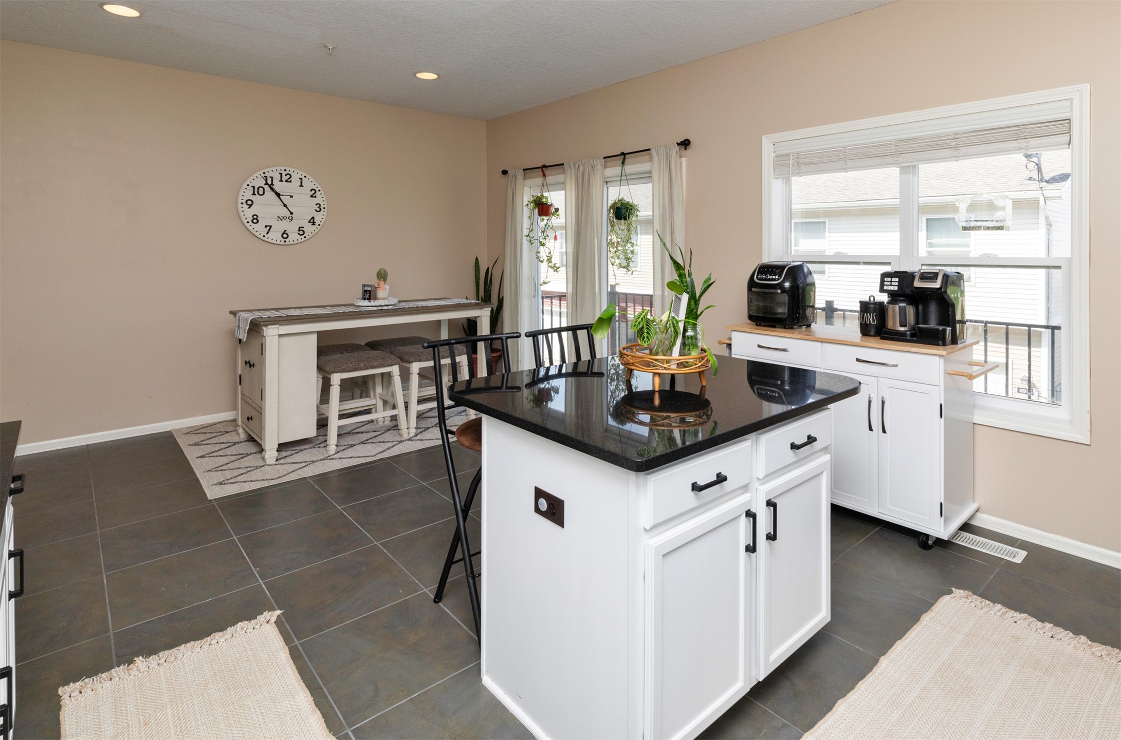 6957 Jack London Drive, Johnston, Iowa image 17