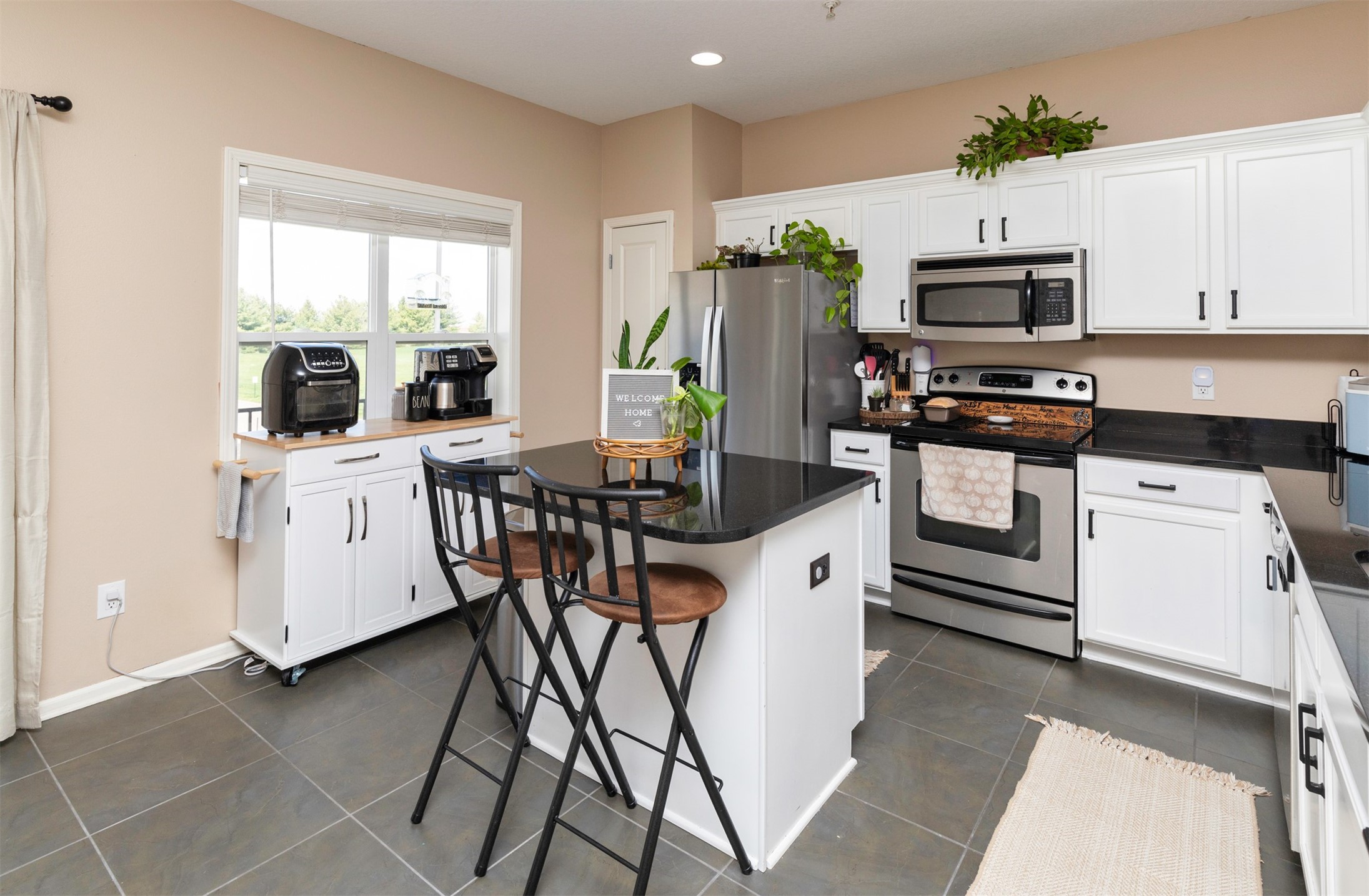 6957 Jack London Drive, Johnston, Iowa image 14