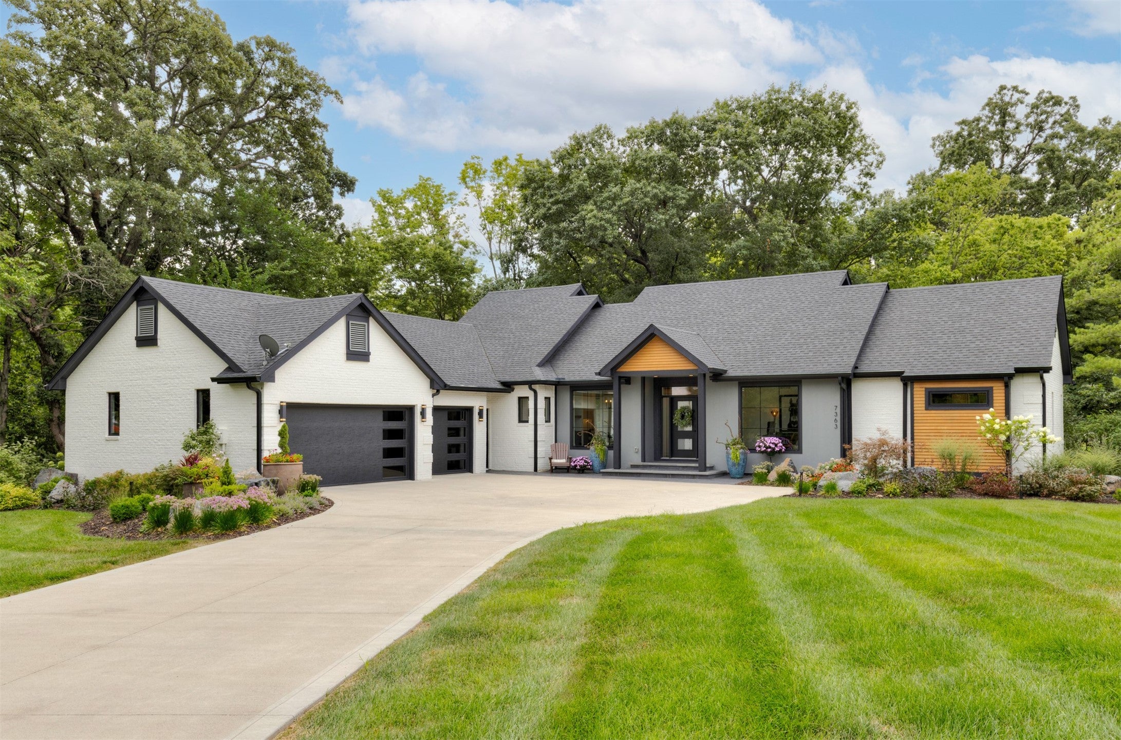 7363 NW Beaver Drive