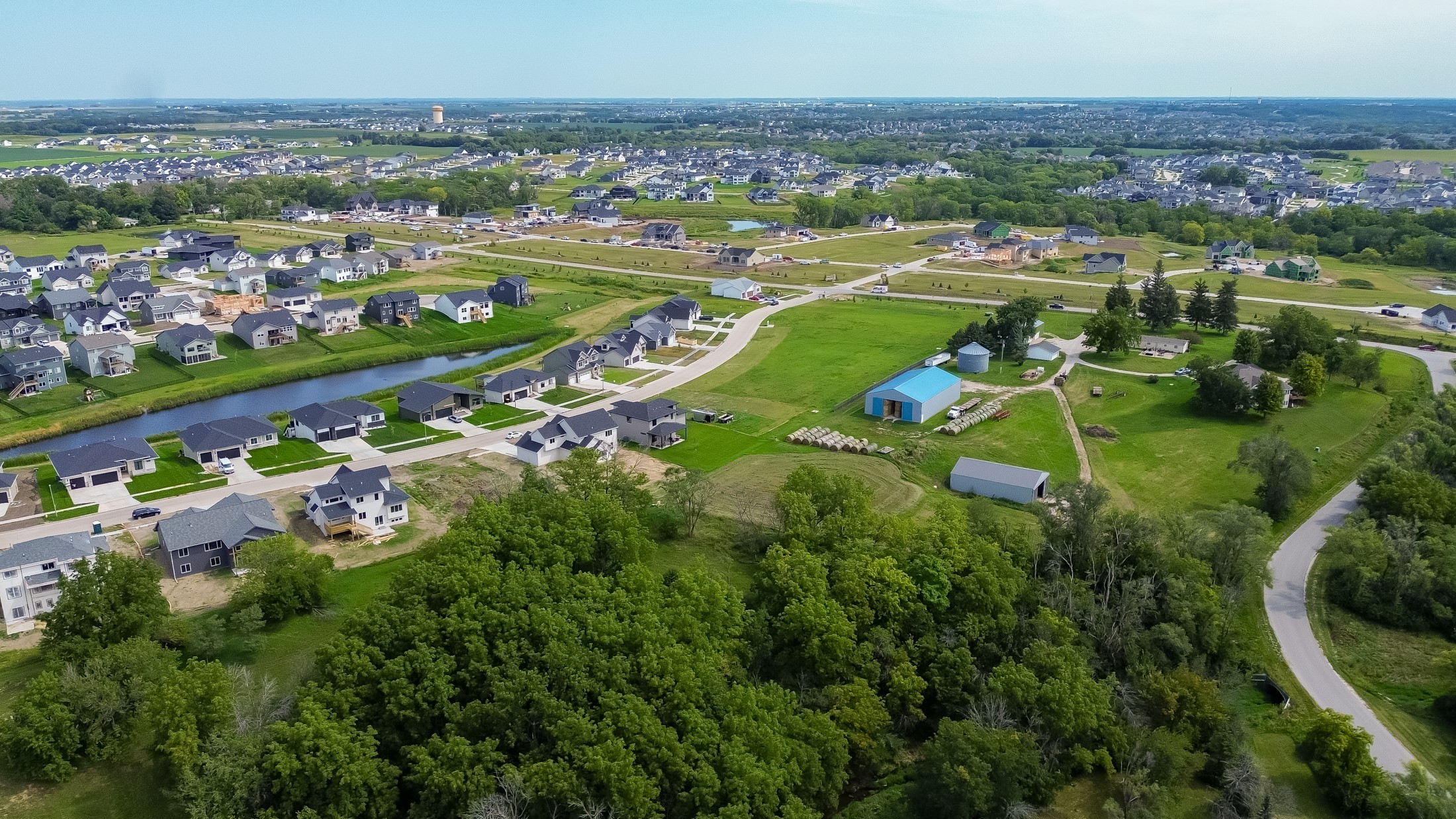 80 NW Alderleaf Drive, Waukee, Iowa image 35