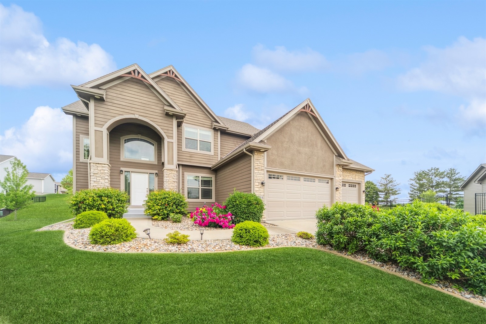 1454 S Sugar Creek Court