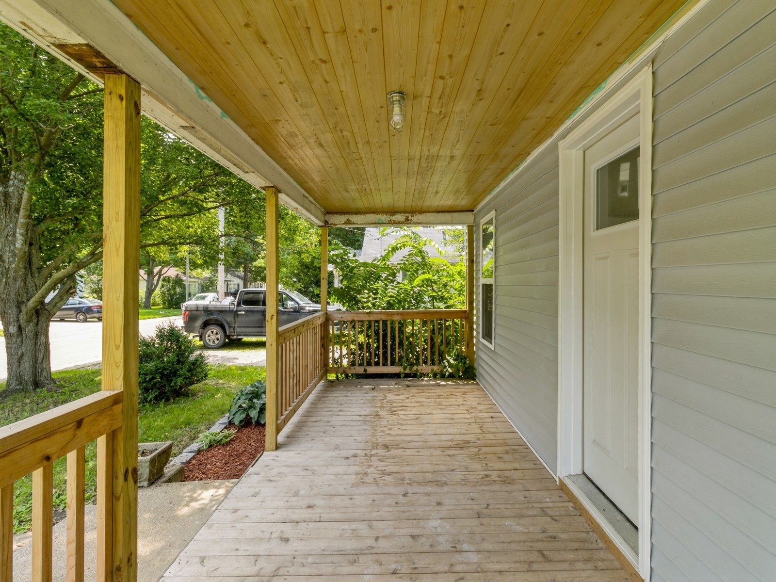 709 E 8th Street, Newton, Iowa image 9