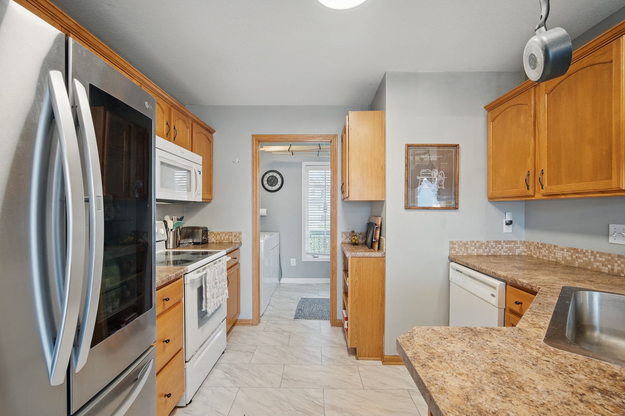3412 E 53rd Court, Des Moines, Iowa image 12