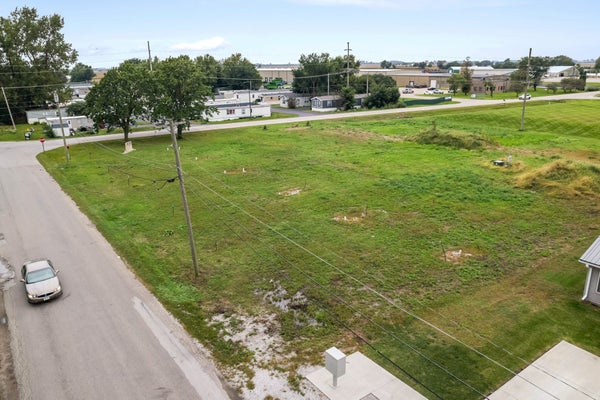 117 LARSON AVE, STORY CITY, IA 50248 - Image 6cb0c4a62c4dc2a1876adb06d8d0c865/756940477