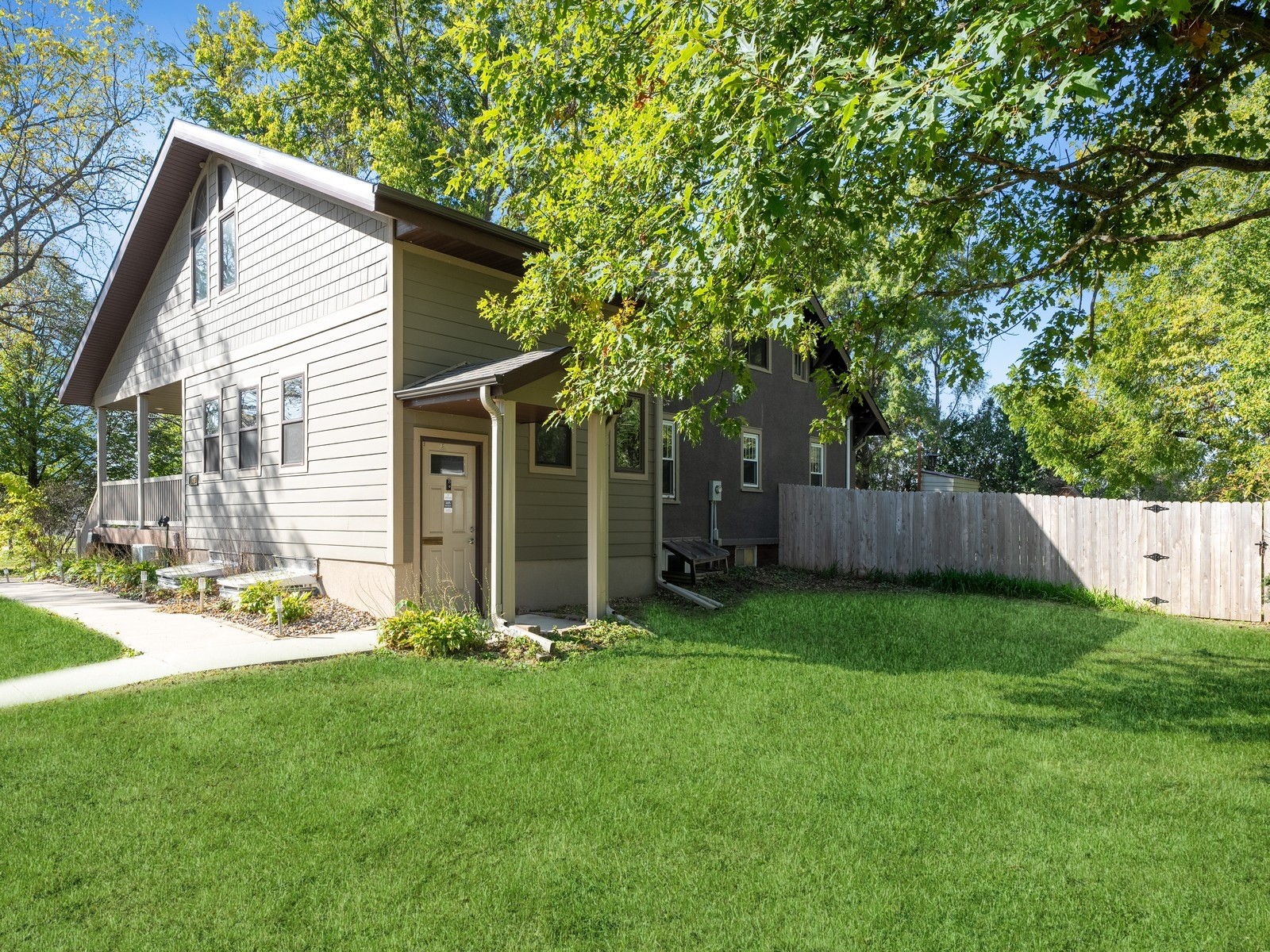 1319 W 4th Street, Newton, Iowa image 35