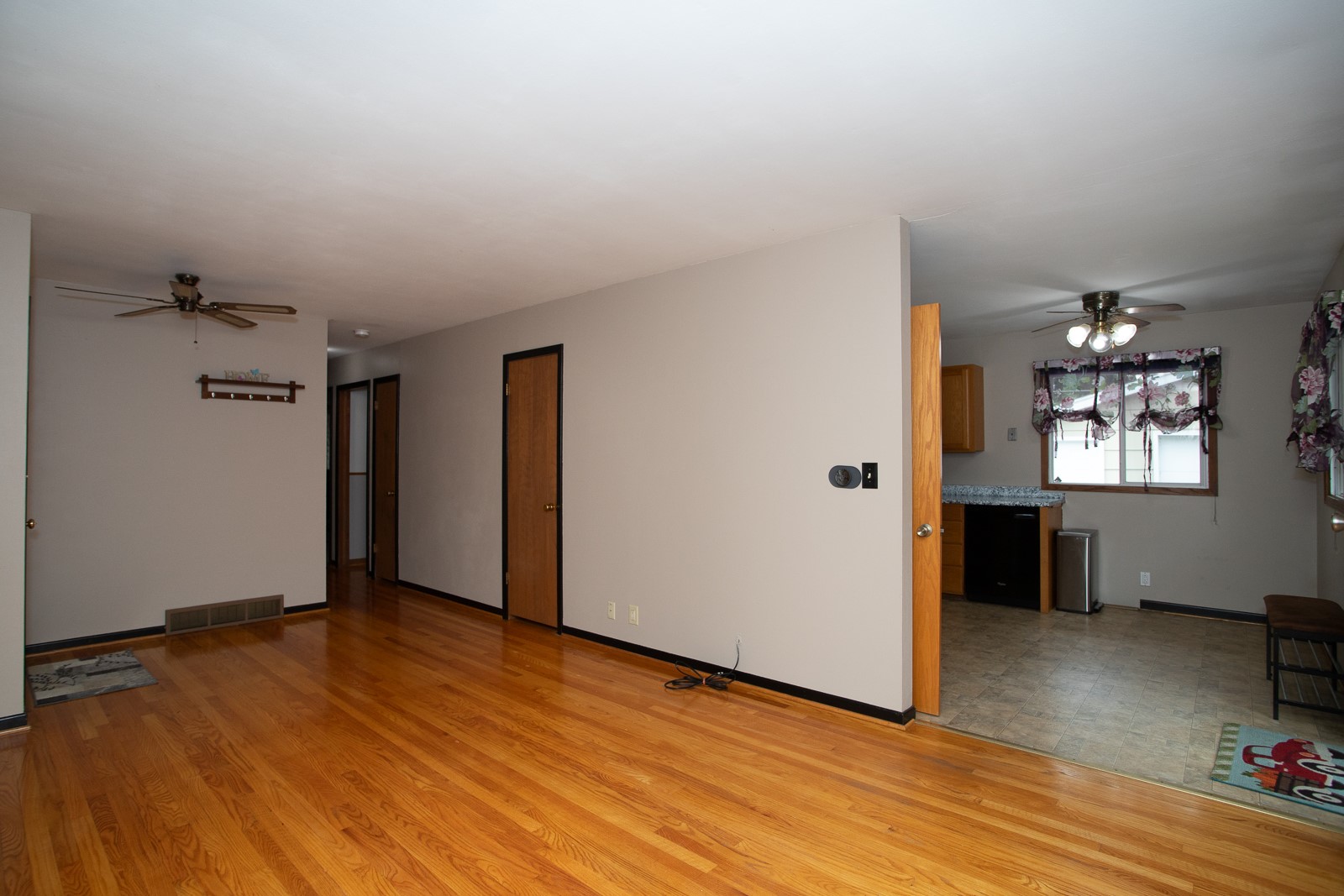 217 E 16th Street, Ames, Iowa image 9