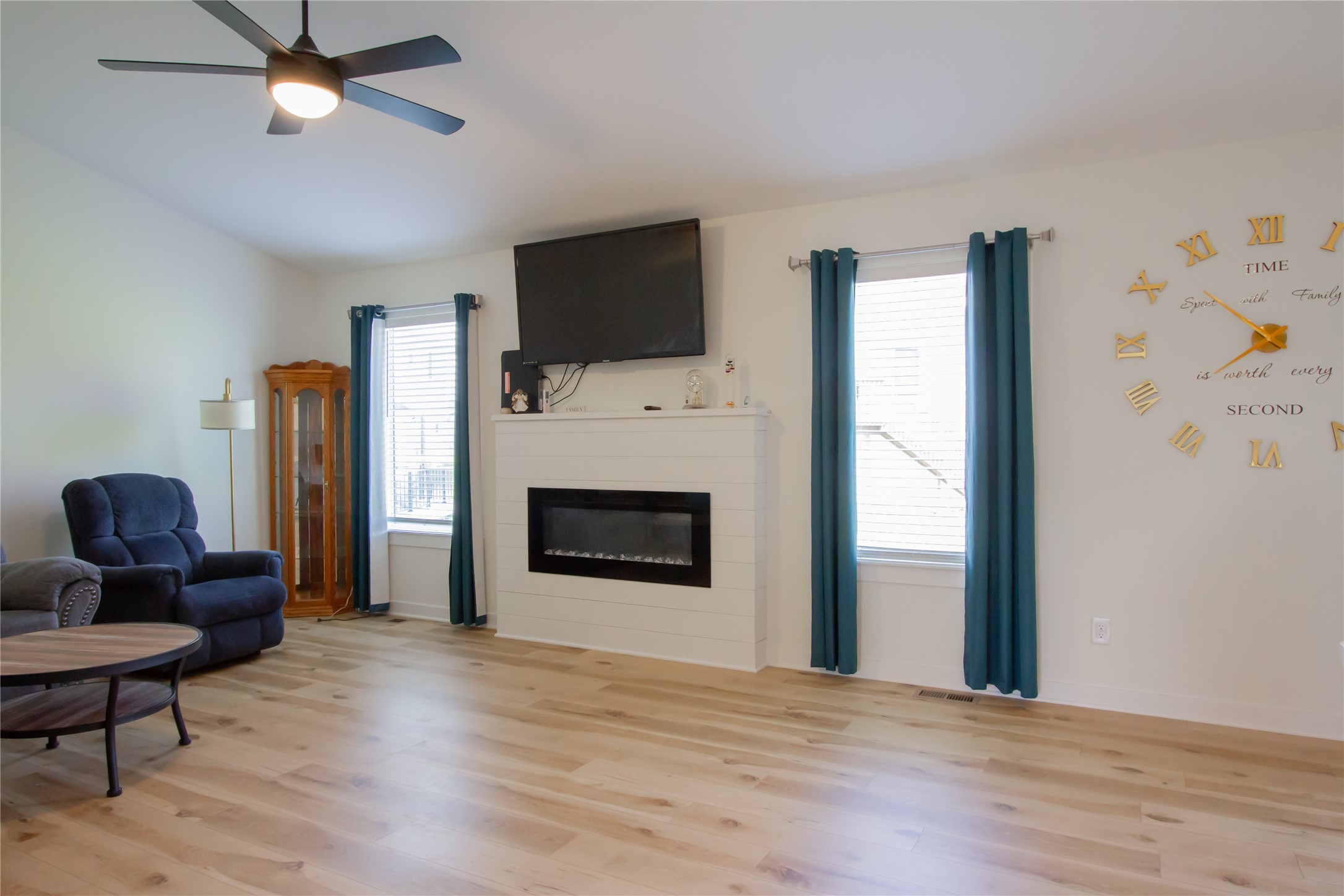 2921 Primrose Lane, Pella, Iowa image 11