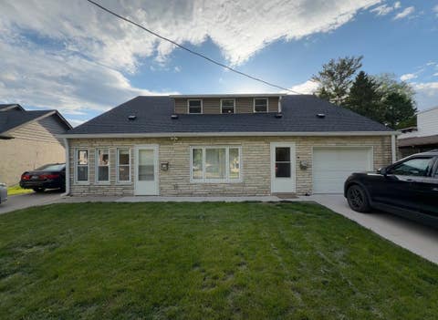 Multifamily For Sale - 2404 57th Street<br/> Des Moines, IA 50310