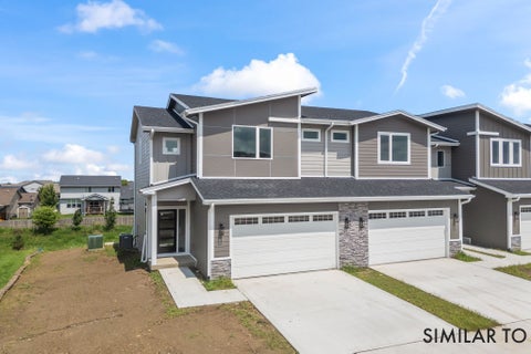 Townhouse For Sale - 1265 NW 2nd Street<br/> Grimes, IA 50111