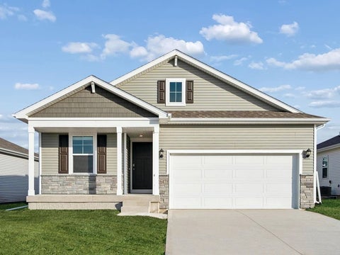 Homes For Sale - 5722 152nd Street<br/> Dallas County, Urbandale, IA 50111