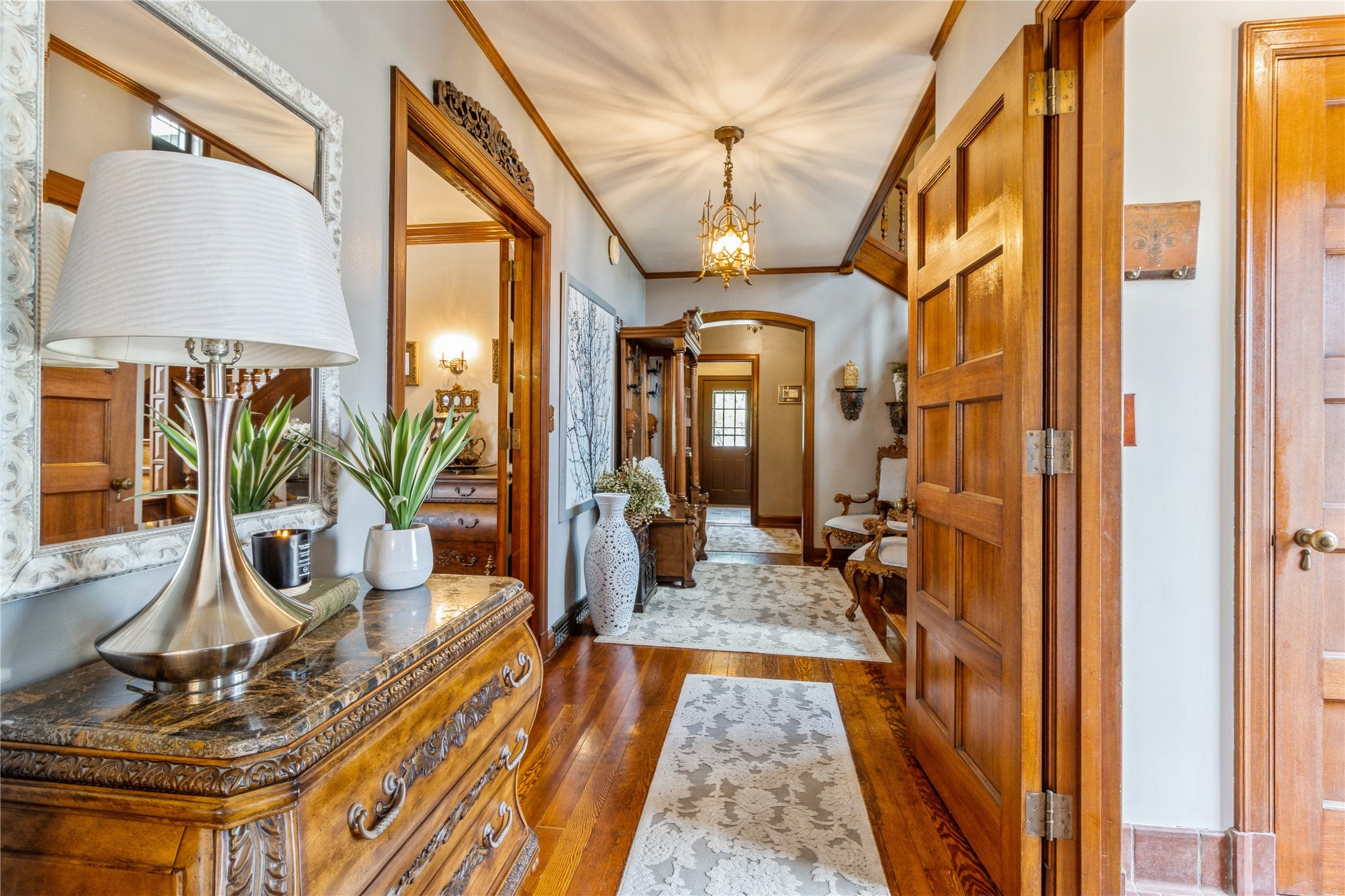 410 W Montgomery Street