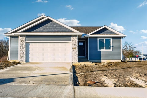 Homes For Sale - 3500 SE Bannister Drive<br/> Ankeny, IA 50021