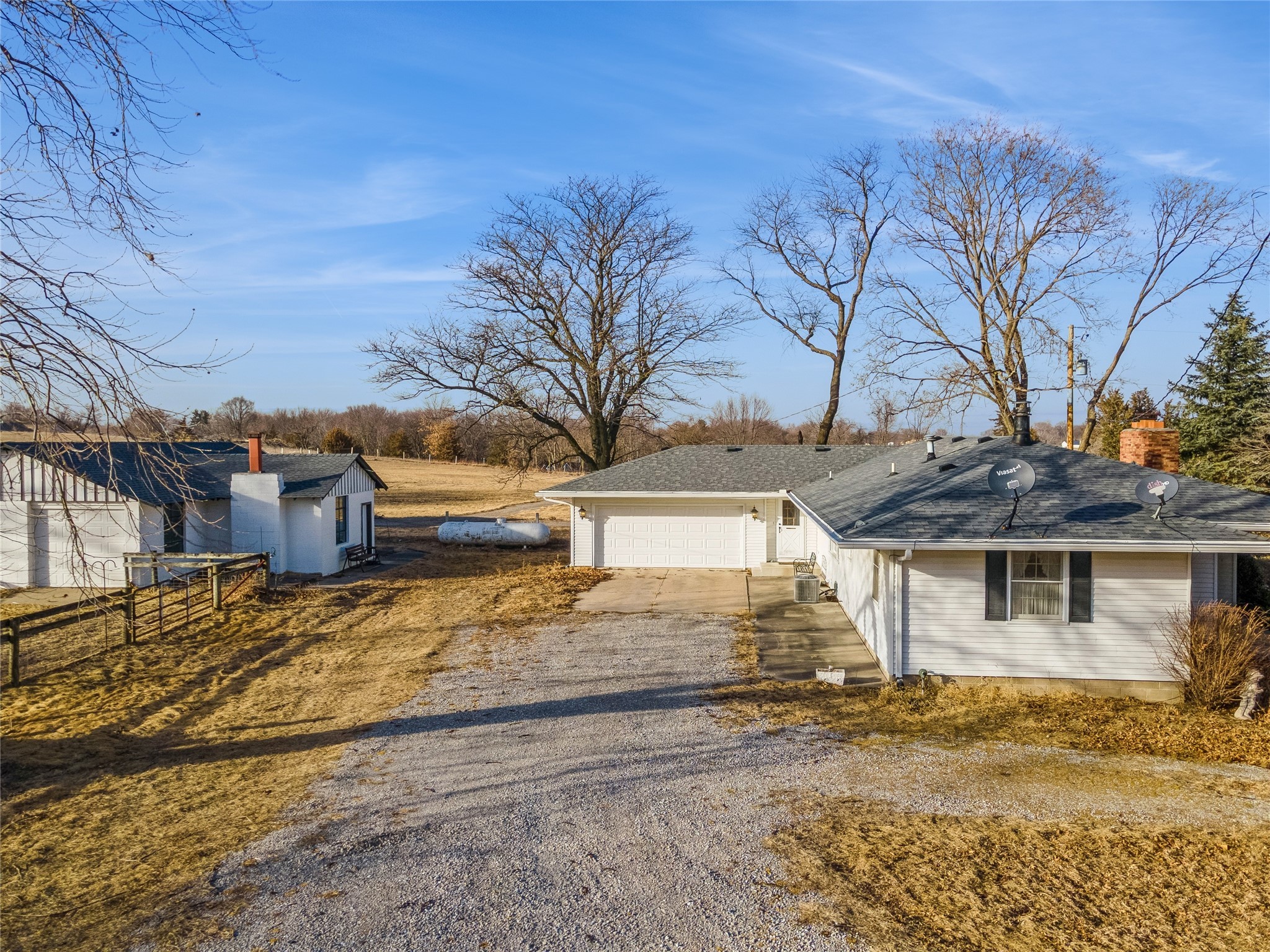 4015 Highway 117 Highway, Colfax, Iowa image 2