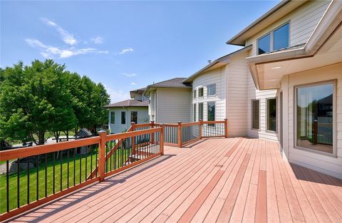 Single Family Residence in Urbandale IA 4315 162nd Street 28.jpg