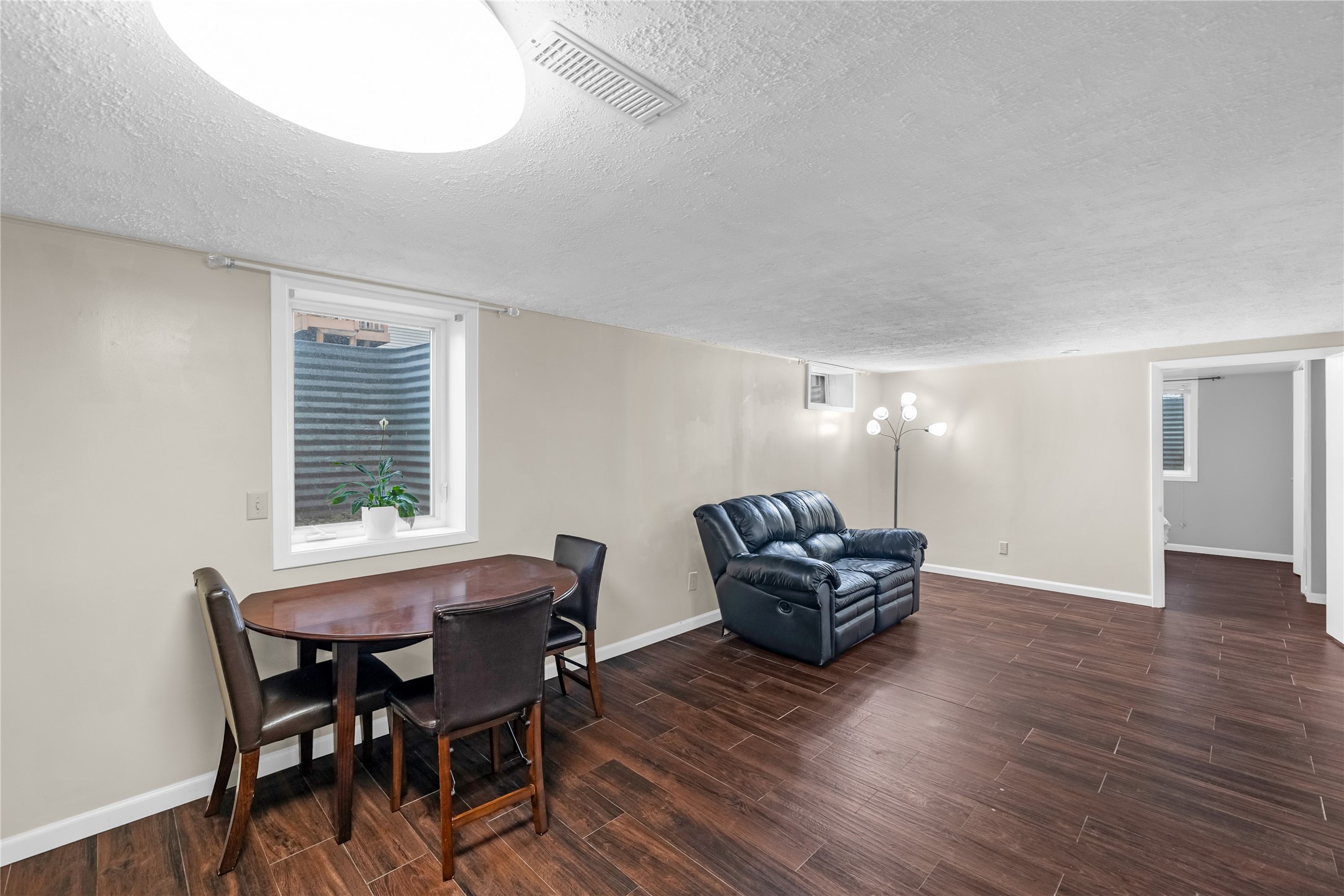 3717 E 28th Street, Des Moines, Iowa image 21