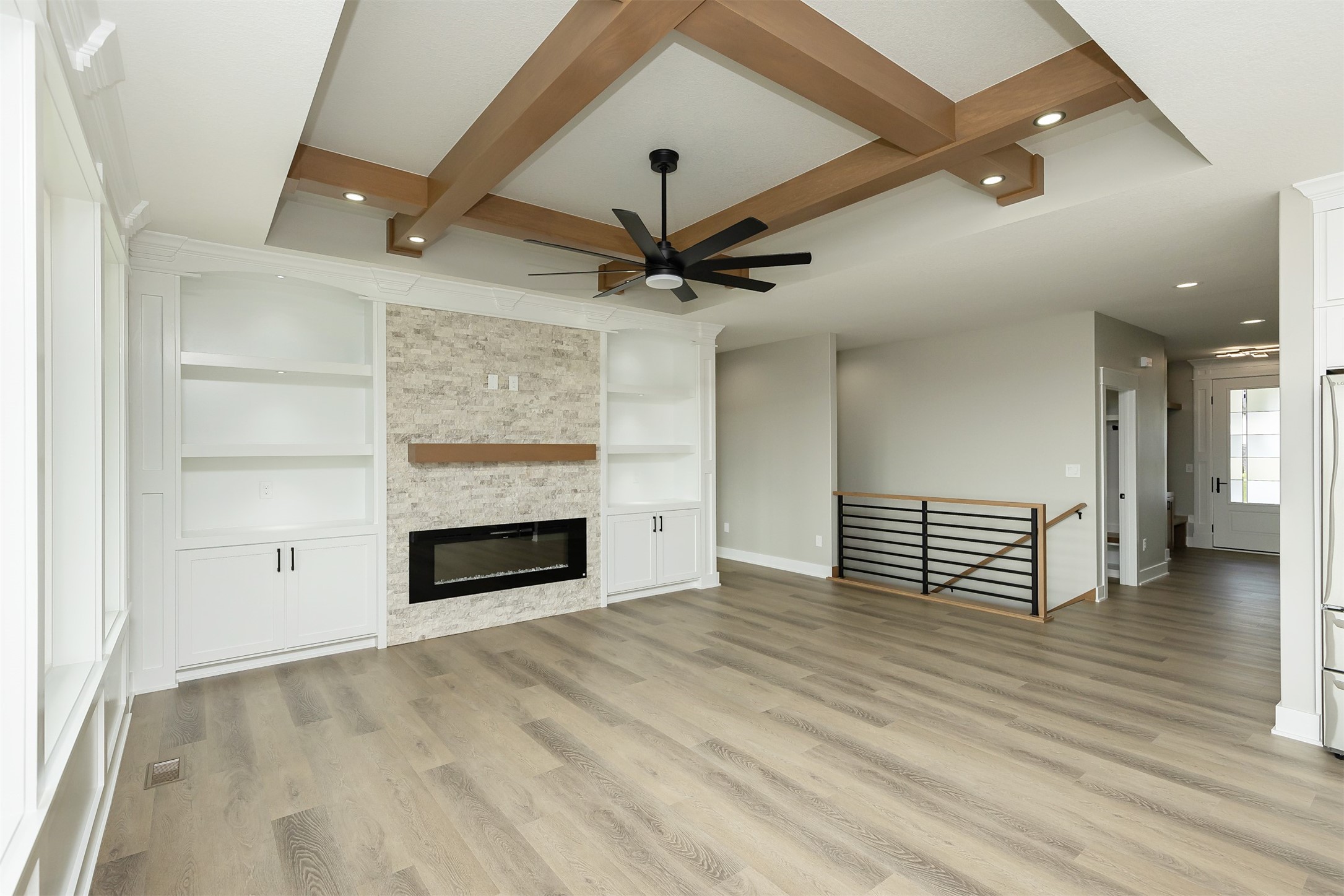 16412 N Valley Drive