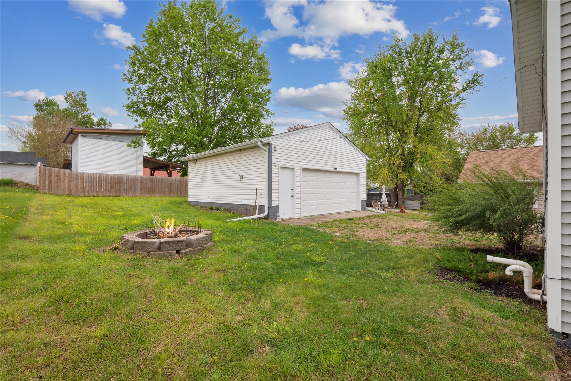 330 E 13th Street, Newton, Iowa image 31