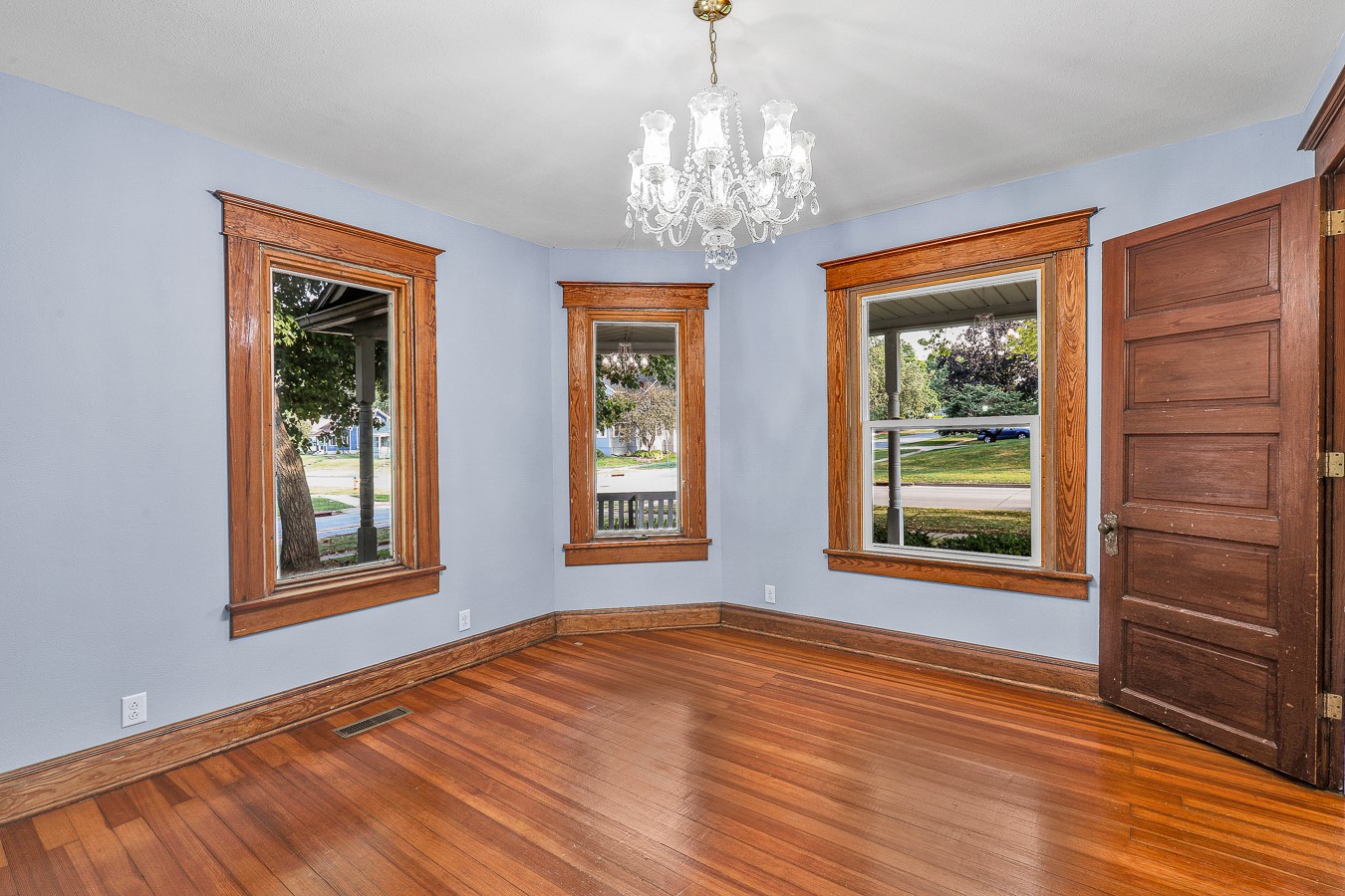 400 Washington Street