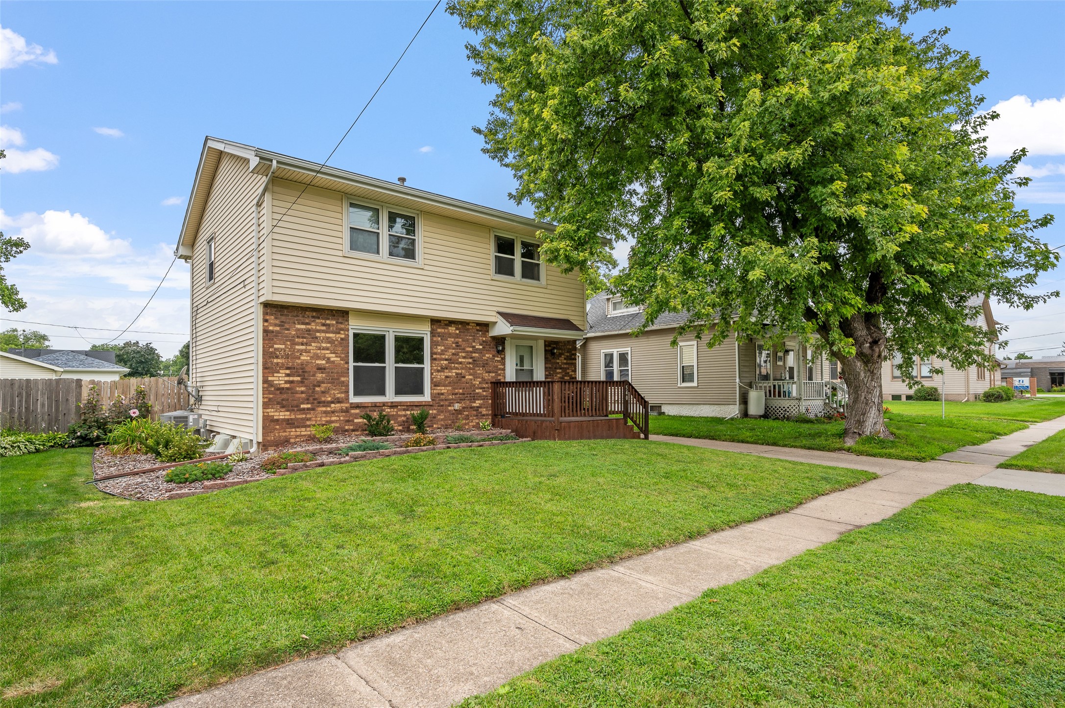 540 6th Street, Waukee, Iowa image 2