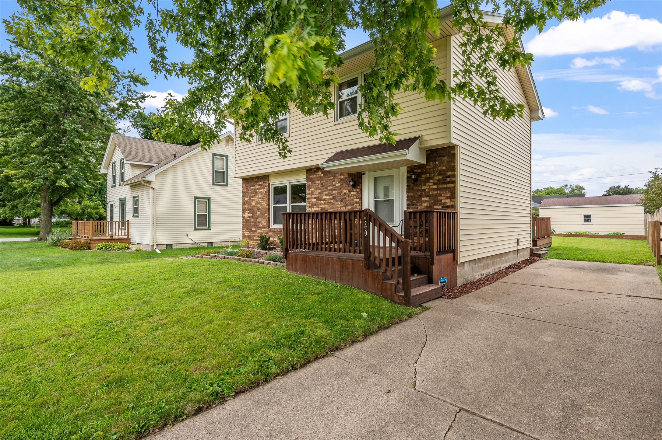 540 6th Street, Waukee, Iowa image 3