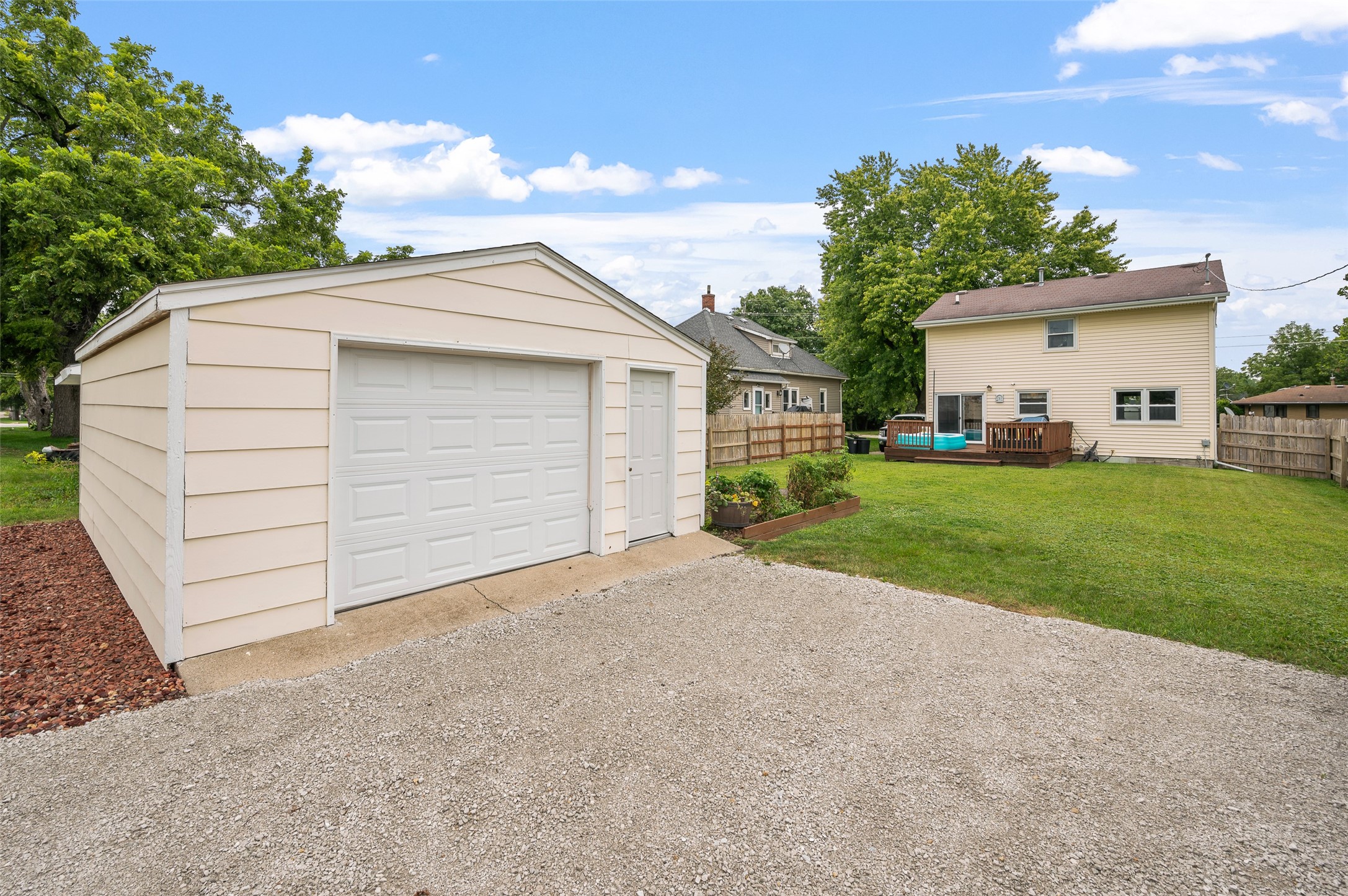 540 6th Street, Waukee, Iowa image 9