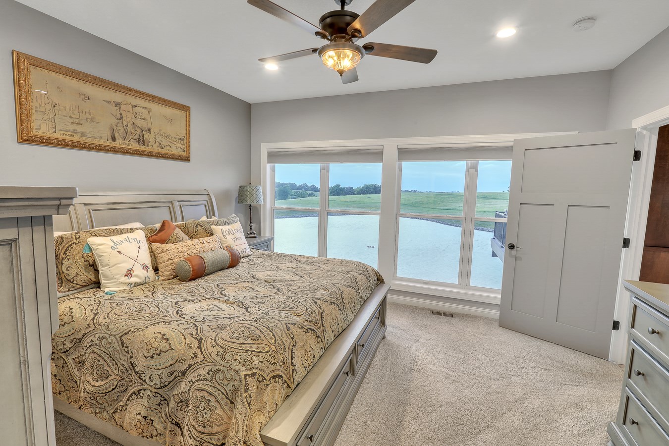 1030 Lake View Drive, Pella, Iowa image 17