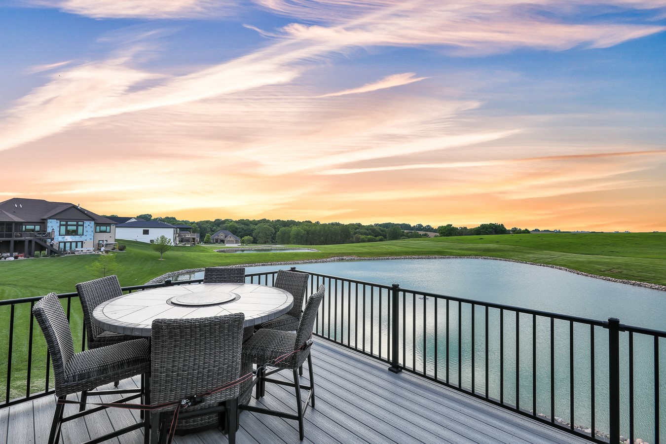 1030 Lake View Drive, Pella, Iowa image 31