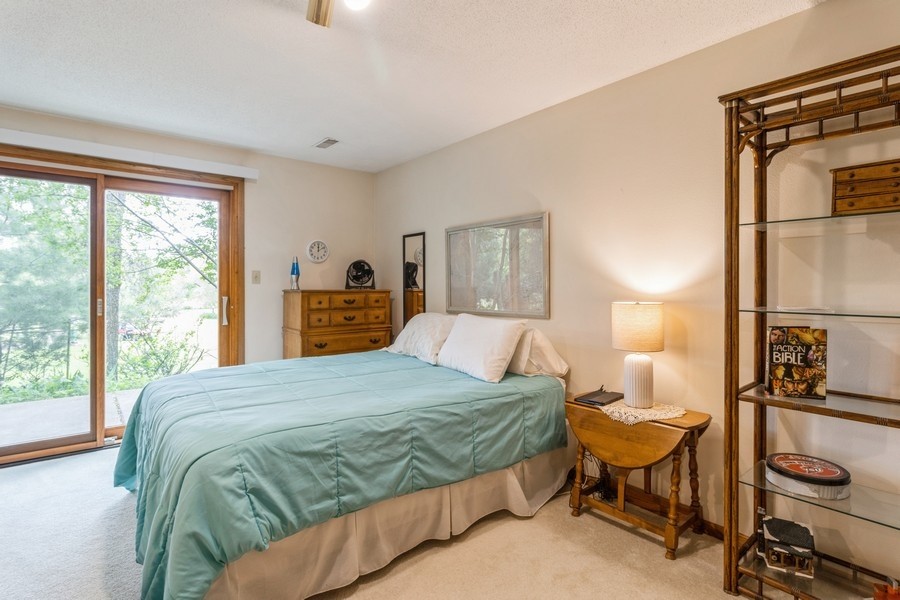 7720 Drake Court, Clive, Iowa image 22